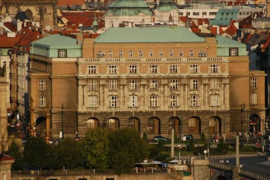 Charles University NEW FACES